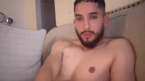 papicubano_guapo23cm online show from November 17, 6:08 am