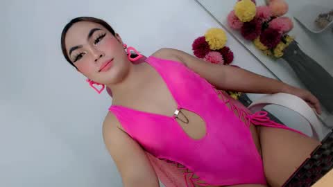 Snapshot of papigoddesslover chatting on March 8, 2:01 am Fina Dwarf online show from March 8, 2:01 am