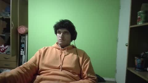 Snapshot of papitowilly999 chatting on August 8, 5:31 am Papito online show from August 8, 5:31 am