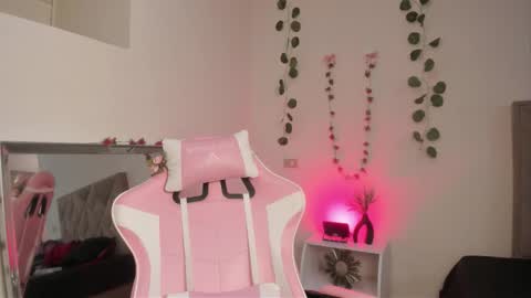 Snapshot of paprik_ chatting on September 27, 5:40 pm Paprika online show from September 27, 5:40 pm