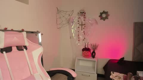 Snapshot of paprik_ chatting on October 17, 6:43 pm Paprika online show from October 17, 6:43 pm