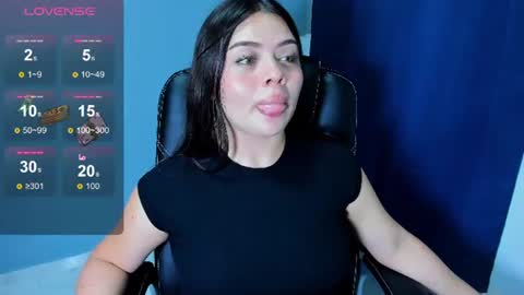Amy and my doll online show from June 12, 3:38 am