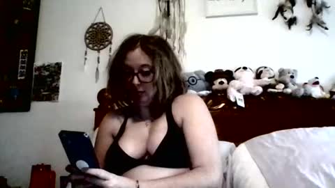 paradox97173 online show from March 30, 12:17 pm