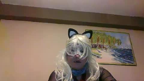 Snapshot of parejaespanola2937 chatting on March 12, 7:17 pm aventuras en pelotas online show from March 12, 7:17 pm