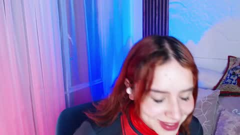 Snapshot of paris_bby_ chatting on December 7, 7:16 am Lizz online Monday to Saturday from 9pm to 5am Colombia time online show from December 7, 7:16 am