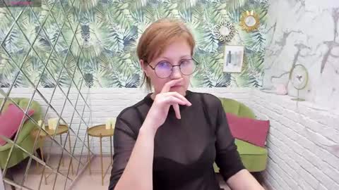 Paris online show from March 10, 3:01 am