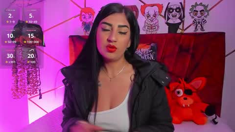 Snapshot of paris_evans_01 chatting on October 29, 1:57 pm paris_evans_01 online show from October 29, 1:57 pm