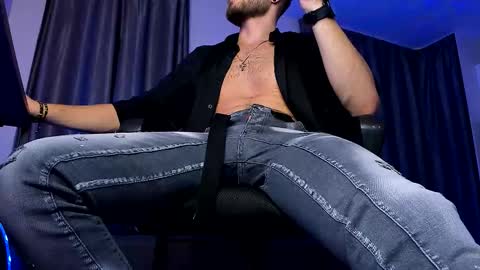 Paris online show from October 14, 9:15 pm