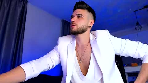 Paris online show from November 29, 9:18 pm