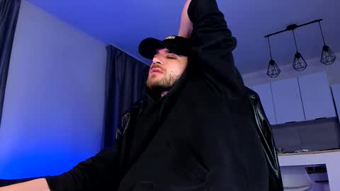 Snapshot of paris_lock chatting on March 25, 9:10 pm Paris online show from March 25, 9:10 pm