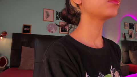 PARIS online show from January 30, 7:37 pm