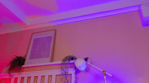 PARIS online show from March 6, 8:38 pm