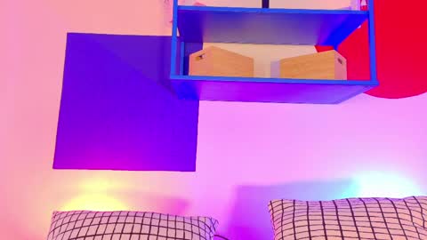 PARIS online show from March 30, 8:43 pm