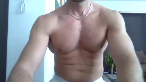 Snapshot of parisien75015 chatting on December 12, 11:18 am Porn Actor 21cm Hetero online show from December 12, 11:18 am