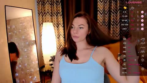 Paris online show from March 26, 8:53 am