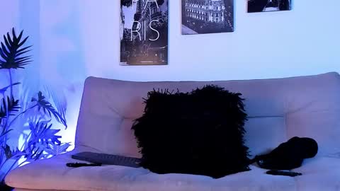 parker lavine online show from October 17, 1:53 am