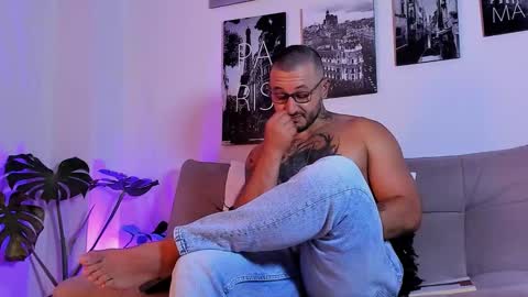 parker lavine online show from February 1, 11:58 pm