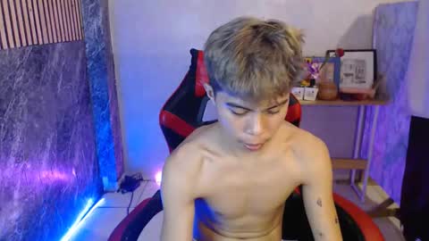 HENRY online show from October 23, 4:28 pm