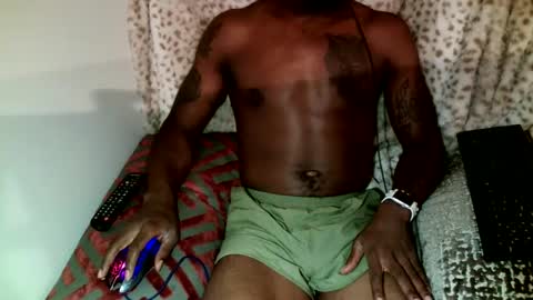 Snapshot of parlay0028 chatting on December 22, 3:44 am Parlay tellio online show from December 22, 3:44 am