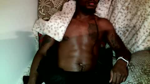 Snapshot of parlay0028 chatting on December 24, 5:05 am Parlay tellio online show from December 24, 5:05 am