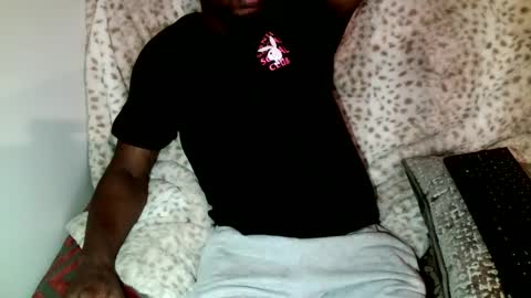 Snapshot of parlaytellio chatting on December 14, 7:57 pm Parlay Tellio online show from December 14, 7:57 pm