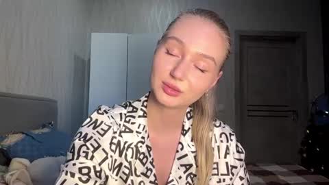 Milana online show from July 18, 6:12 pm