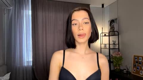 Snapshot of particiasinkovich chatting on March 13, 1:07 pm Stacy online show from March 13, 1:07 pm