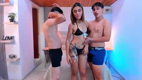 Andres Nataly Clarck And Paco online show from October 24, 5:26 am