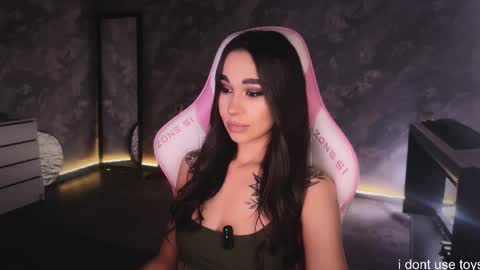 Linn online show from January 31, 10:08 pm