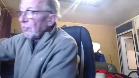 pascal88881 online show from October 17, 11:35 am