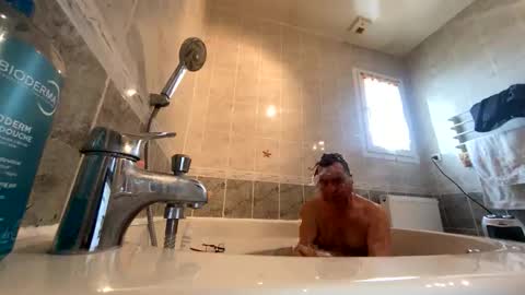 Snapshot of pascalou02 chatting on November 22, 12:26 pm pascalou02 online show from November 22, 12:26 pm