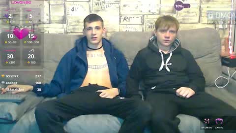 Max tall dark-haired guy with tattoos and Phil blond-haired online show from March 8, 2:04 am