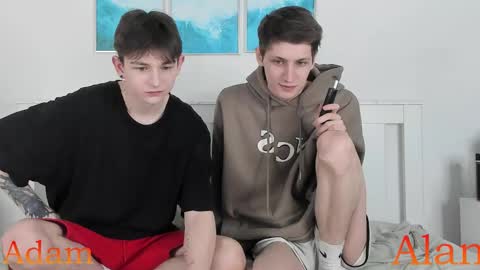 Snapshot of passionprince69 chatting on March 1, 5:53 am Alan online show from March 1, 5:53 am