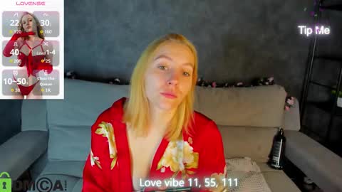 Snapshot of patr1cia_hart chatting on November 12, 1:06 am patr1cia_hart online show from November 12, 1:06 am