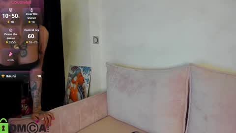 Snapshot of patricia_cox chatting on October 14, 8:20 pm Patricia GMT2 Wed-Thu 5-11am Sat-Mon 5-11am online show from October 14, 8:20 pm