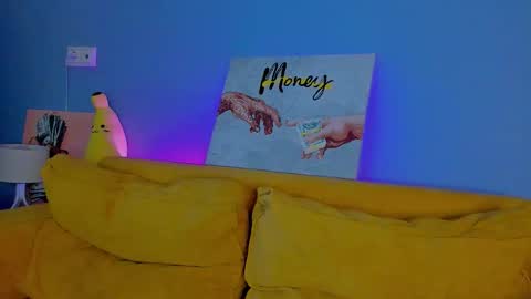 Snapshot of patricia_cox chatting on November 17, 9:20 pm Patricia GMT2 Wed-Thu 5-11am Sat-Mon 5-11am online show from November 17, 9:20 pm