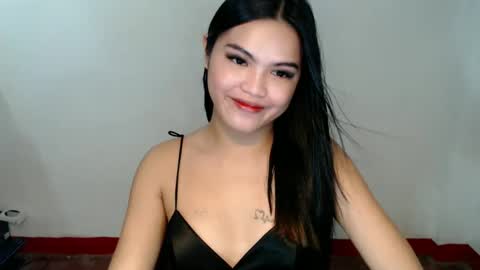 Patricia online show from December 12, 1:43 am
