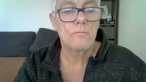 patrick5275 online show from January 17, 12:31 pm