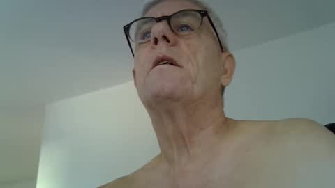 patrick5275 online show from September 29, 7:02 am