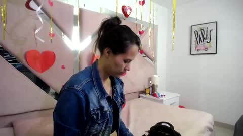 Snapshot of patrick_and_greeicy chatting on February 11, 2:46 am patrick_and_greeicy online show from February 11, 2:46 am