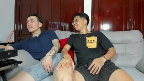 Snapshot of patrick_ander chatting on May 29, 12:58 pm patrick 19 bottom---- ander 18 top online show from May 29, 12:58 pm