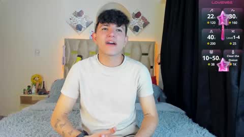 Snapshot of patrick_sanzz chatting on February 28, 4:32 am patrick online show from February 28, 4:32 am