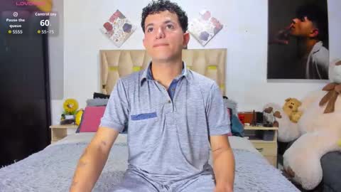 Snapshot of patrick_sanzzz chatting on February 22, 7:12 pm Patrick online show from February 22, 7:12 pm