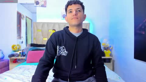 Snapshot of patrick_sanzzz chatting on April 15, 3:02 am Patrick online show from April 15, 3:02 am