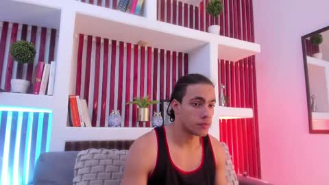 Snapshot of patrick_senova chatting on February 20, 3:45 am Patrick online show from February 20, 3:45 am
