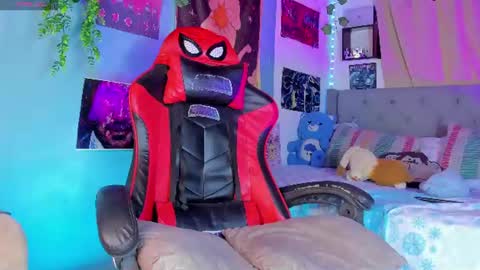 Patrick online show from August 3, 11:08 pm