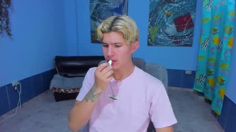 .... online show from November 10, 6:23 am