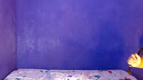 Snapshot of patris204 chatting on November 13, 2:49 pm patris204 online show from November 13, 2:49 pm