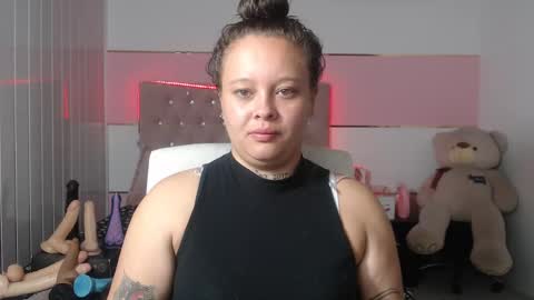 Snapshot of patty_squirt87 chatting on February 19, 2:44 am patty squirt87 online show from February 19, 2:44 am