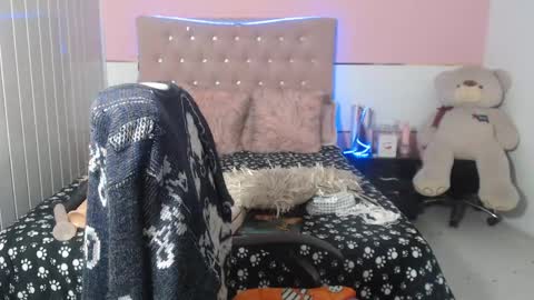 Snapshot of patty_squirt87 chatting on February 27, 5:45 am patty squirt87 online show from February 27, 5:45 am